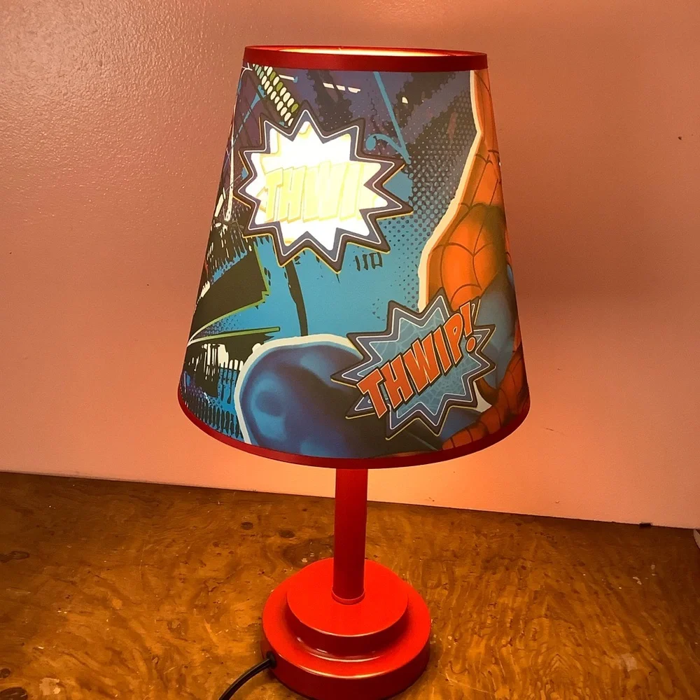 Spider-Man Lamp with 3 Dimensional Dual Layer Shade Cover -Marvel Table Lamp